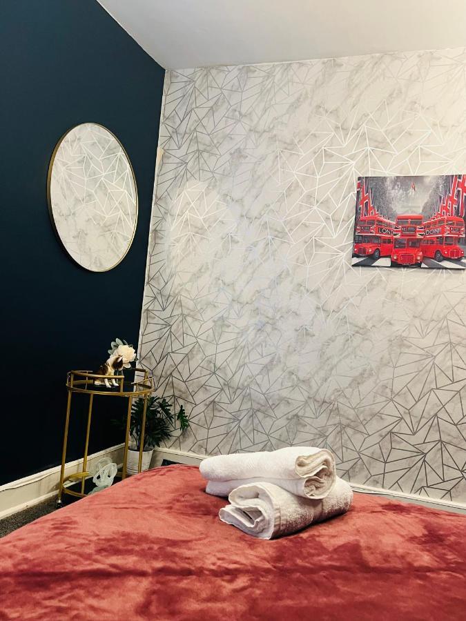 2-Bedroom Plus Living Room Flats Near Edgware Road Лондон Экстерьер фото