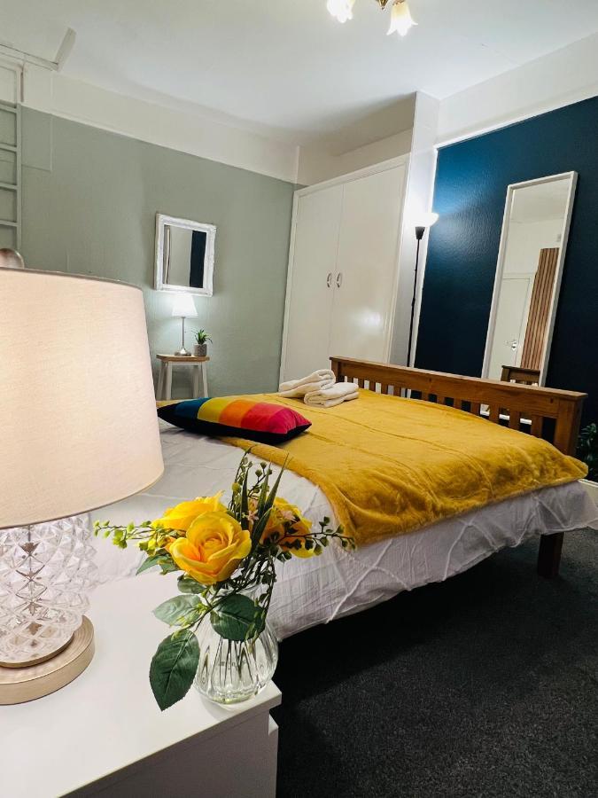 2-Bedroom Plus Living Room Flats Near Edgware Road Лондон Экстерьер фото